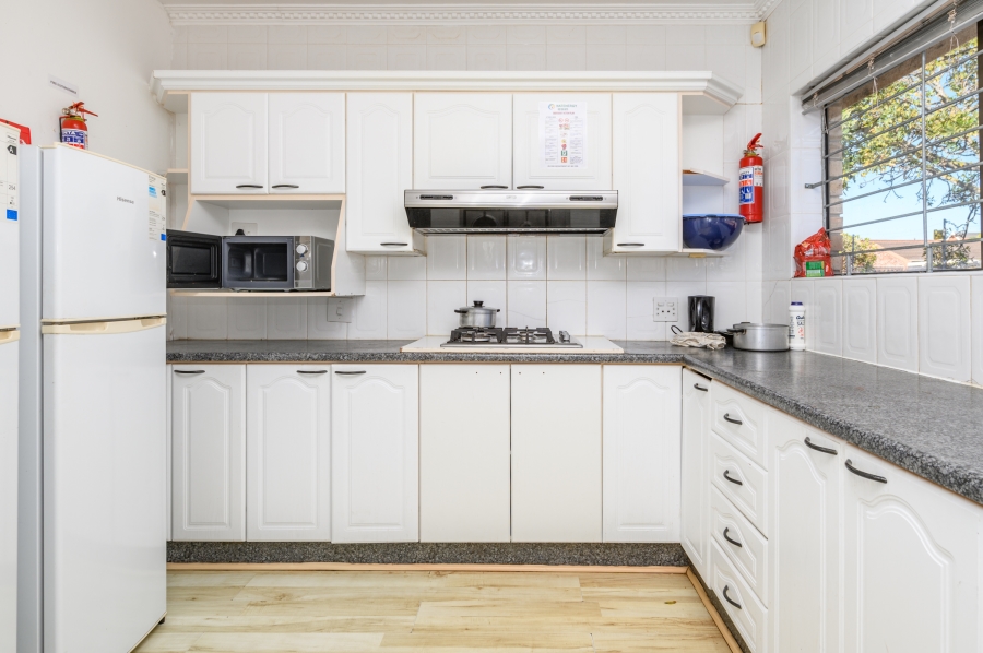 15 Bedroom Property for Sale in Summerstrand Eastern Cape